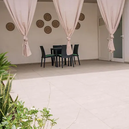 Mathis - Couette-café Racale