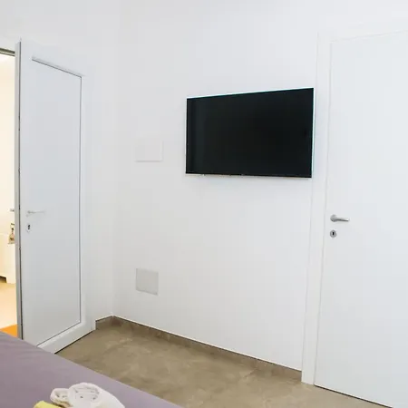 Couette-café Mathis - Racale